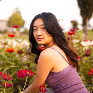 Meet your Posher, Wenny